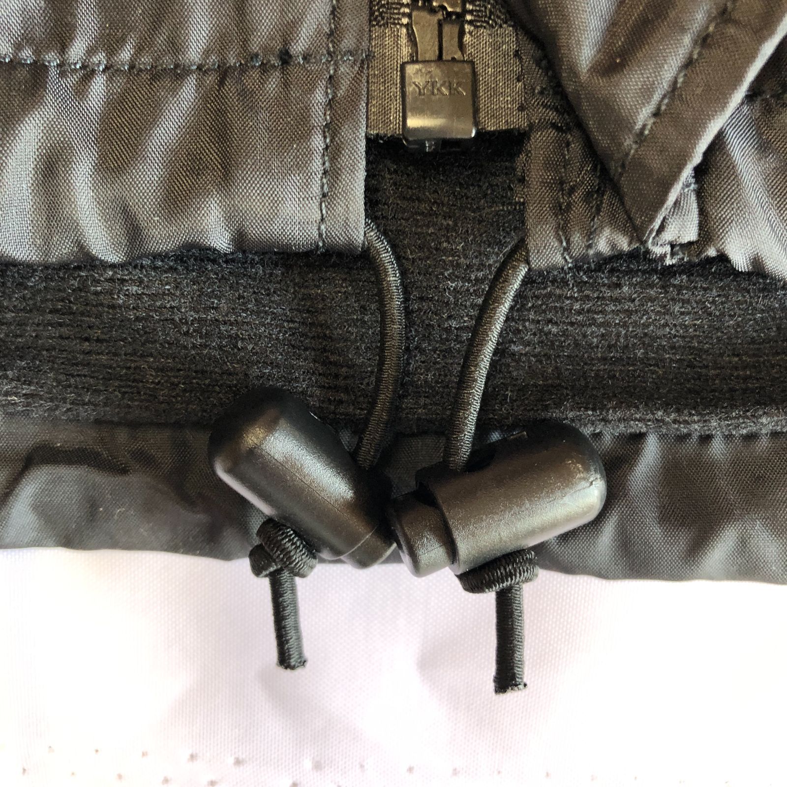 アルファインダストリーズ