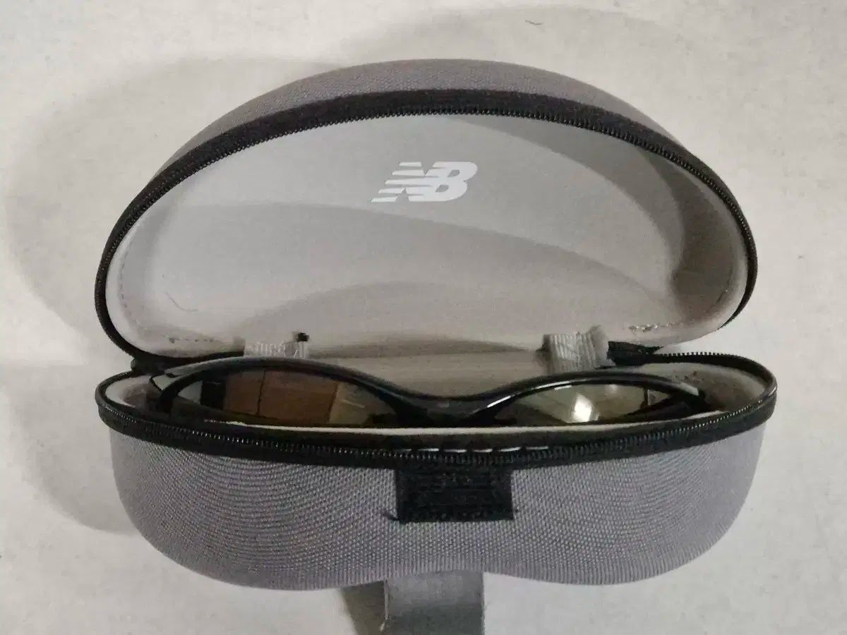  ニュー ンス サングラス NB 08037 ブラック サングラス 小物