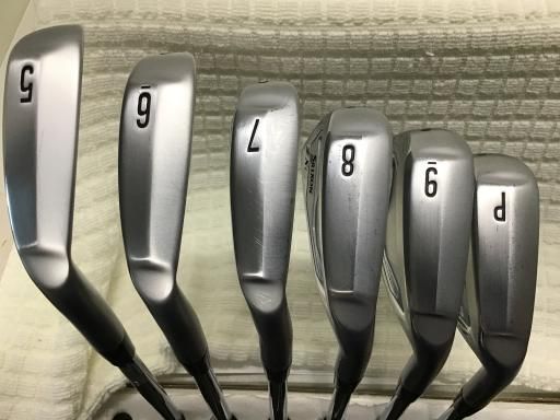 送料無料，高品質 【中古】 ダンロップ SRIXON ZXi4 7S アイアンセット IR 純正特注シャフト (フレックスR) メンズ 男性用 右利き 右用 Cランク ゴルフクラブ 単体アイアン