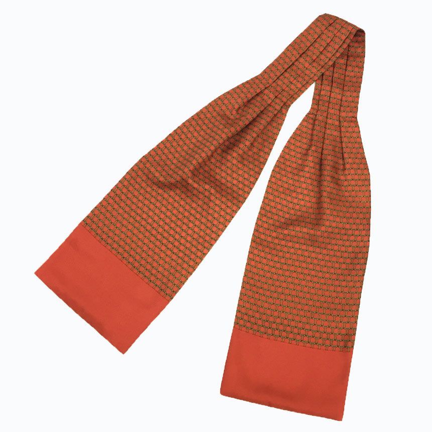 HERMESエルメス　シルクスカーフ　アスコットタイ　　イチョウ柄 HERMESエルメス シルクスカーフ アスコットタイ イチョウ柄