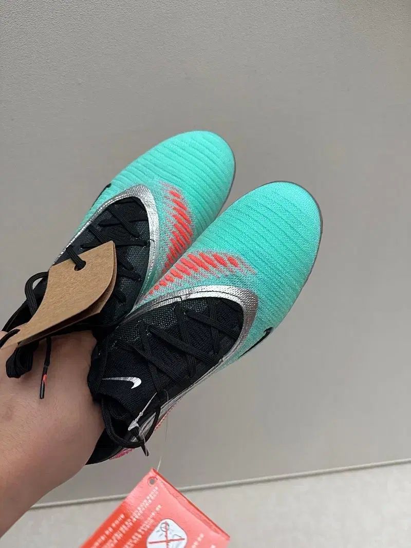 ナイキ FANTOM6 エリート サッカーシューズ ミント