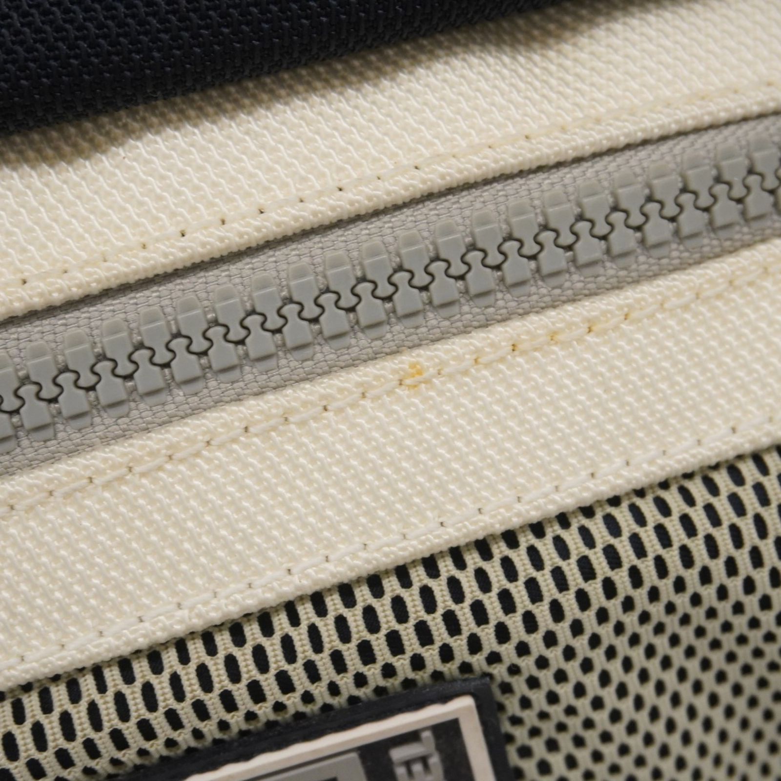 ナイロン マルチ