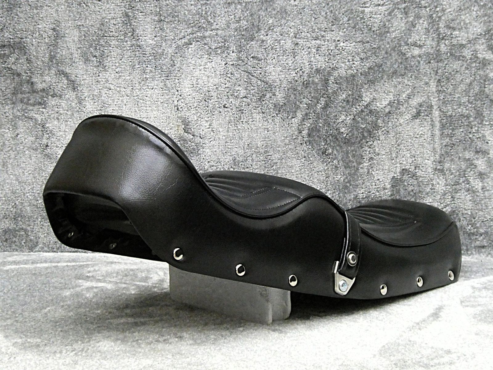 旧CB400F 鋲打ち 純正柄 カスタムシート/チョビ三CB400four フォーワン