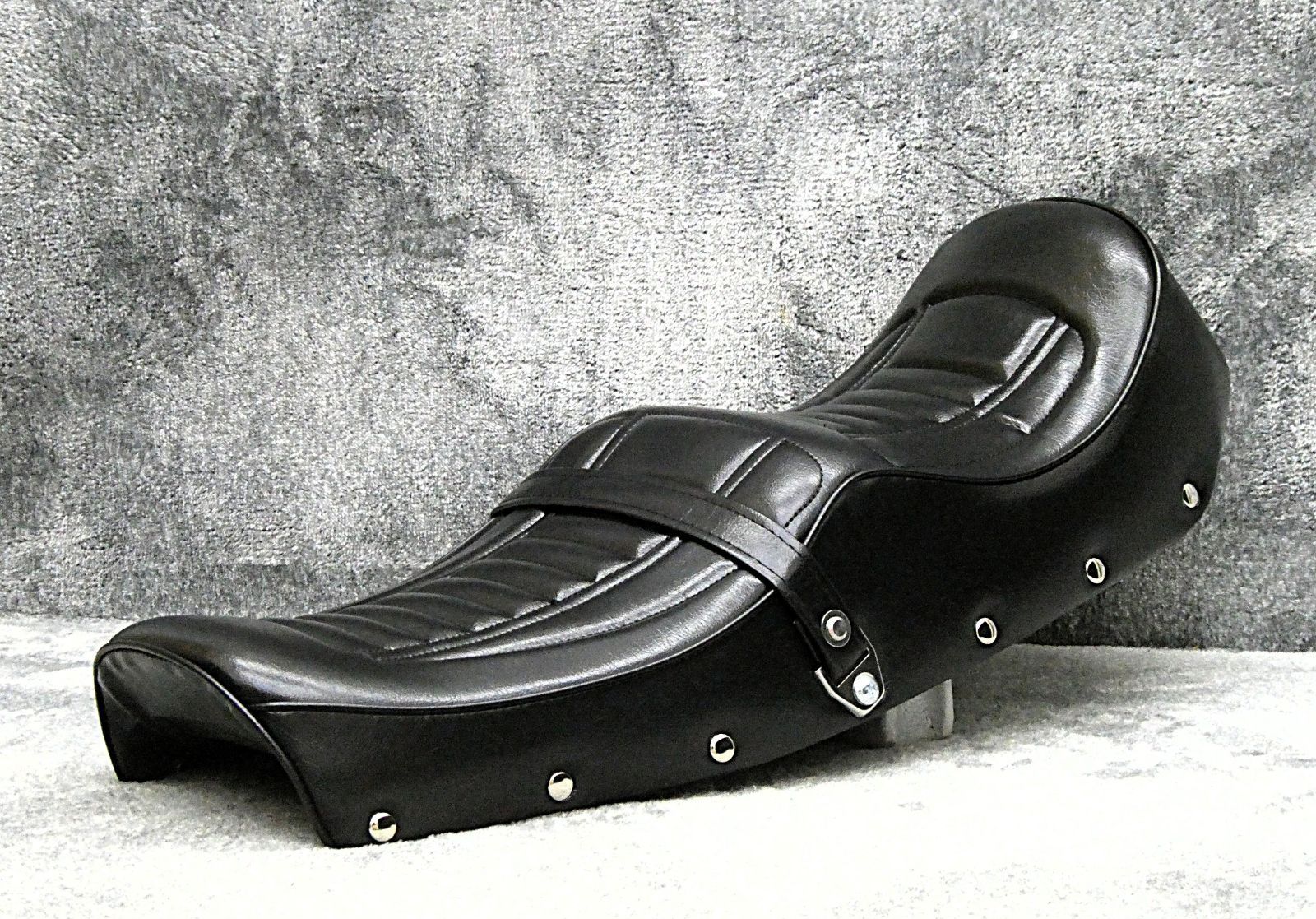 旧CB400F 鋲打ち 純正柄 カスタムシート/チョビ三CB400four フォーワン