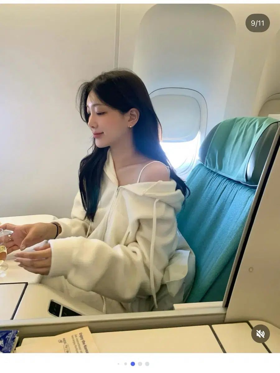 オンデミン スノウ フードジップアップ