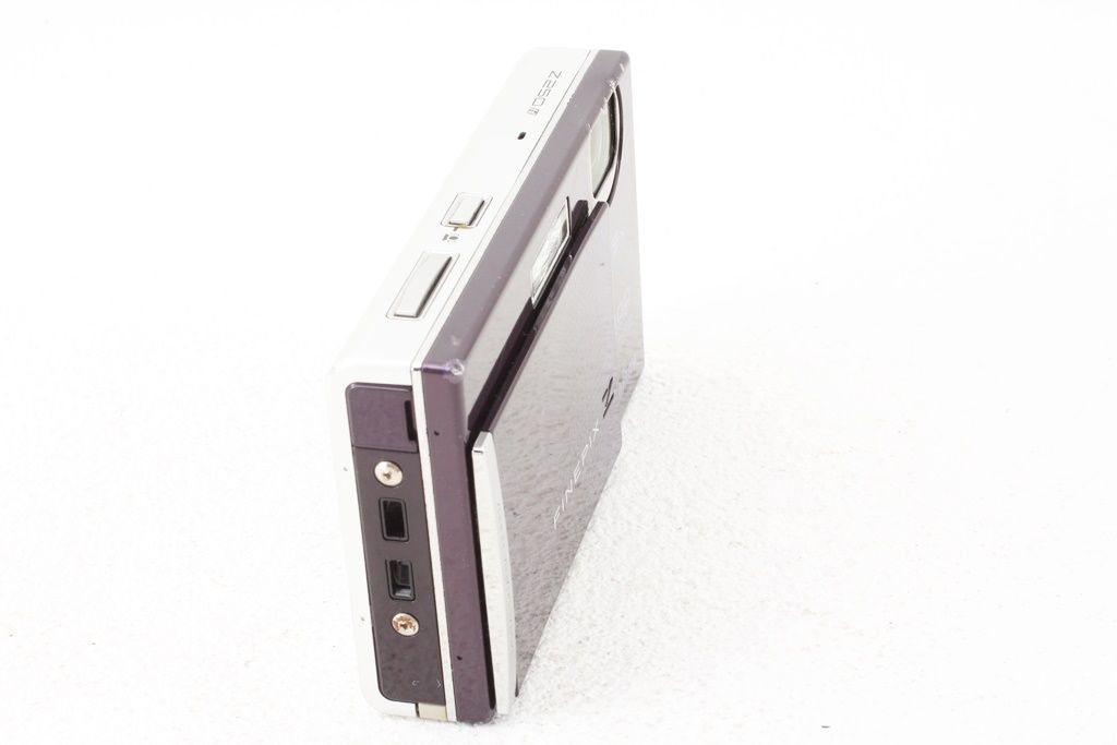 ジャンク FUJIFILM フジフィルム FinePix Z250 fd 1000万画素 デジカメ