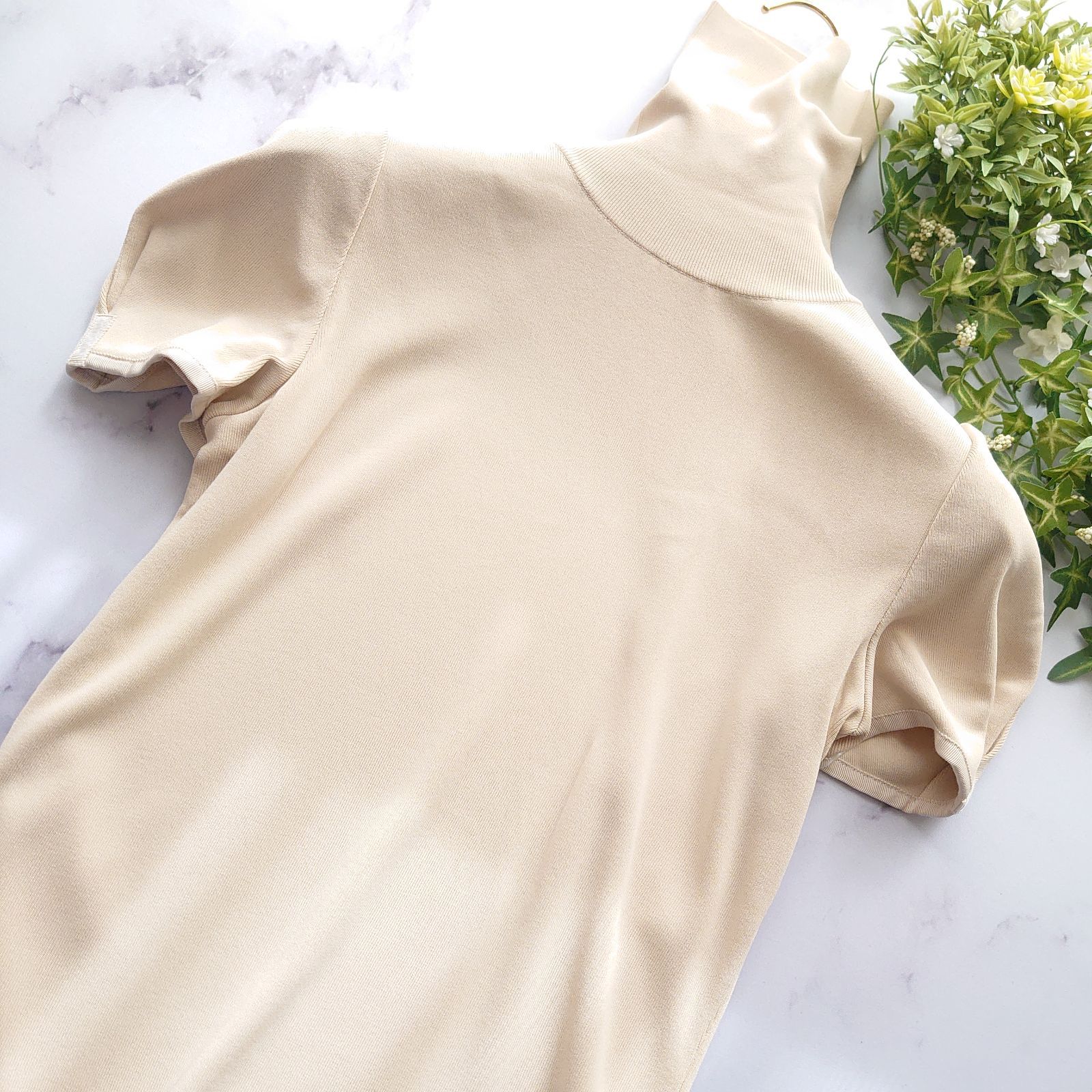 フォクシー 半袖ニット タートルネック ベージュ ギャザー ロゴ M相当