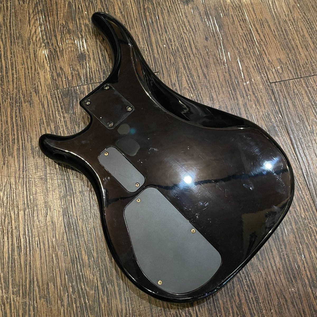  Fernandes FRB 65 Bass Guitar Body ベース ボディ ボディー パーツ