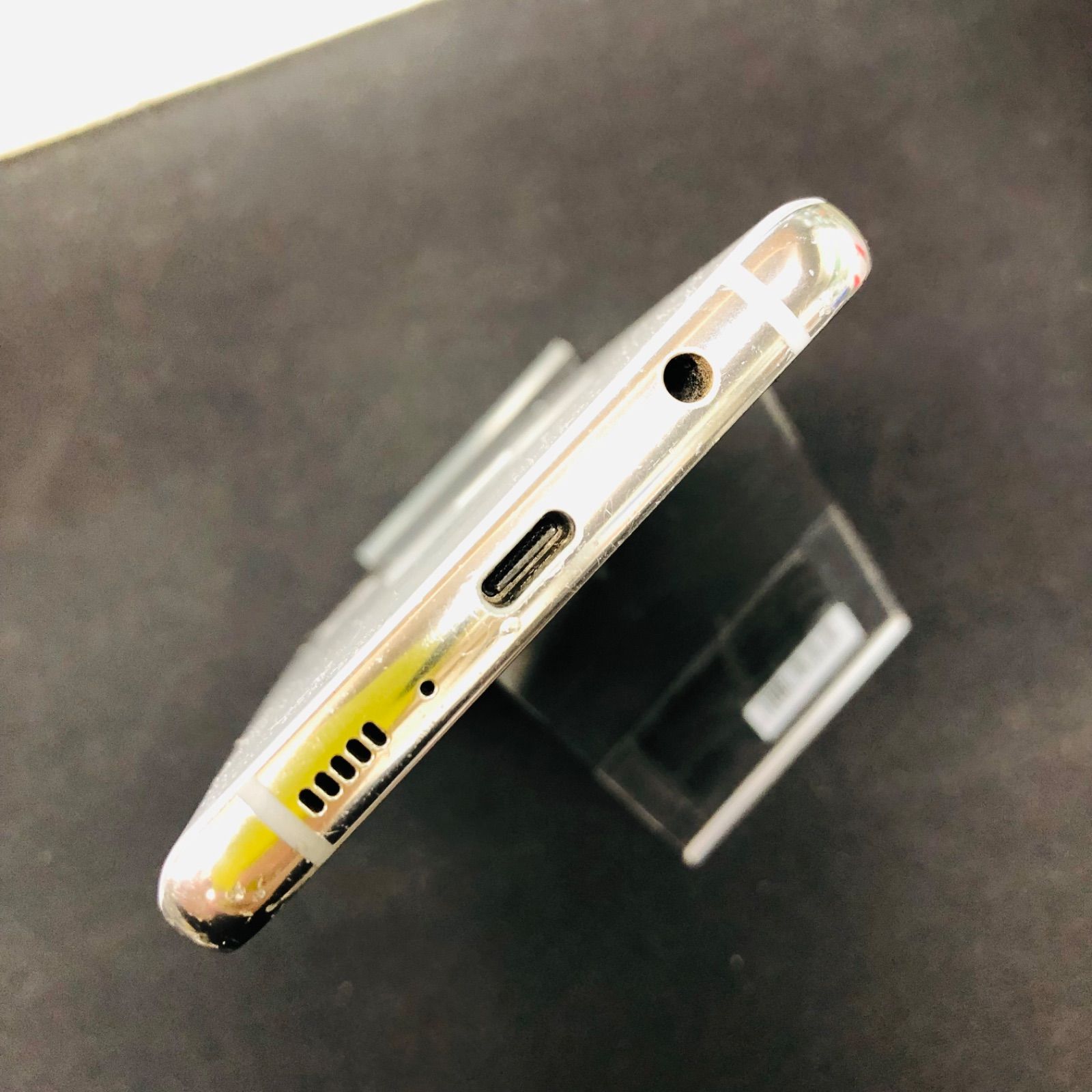 品 Galaxy A 51 5 G docomo SIMロック解除済 128 GB SC 54 ホワイト スマホバッテリー iPhone 12 Pro