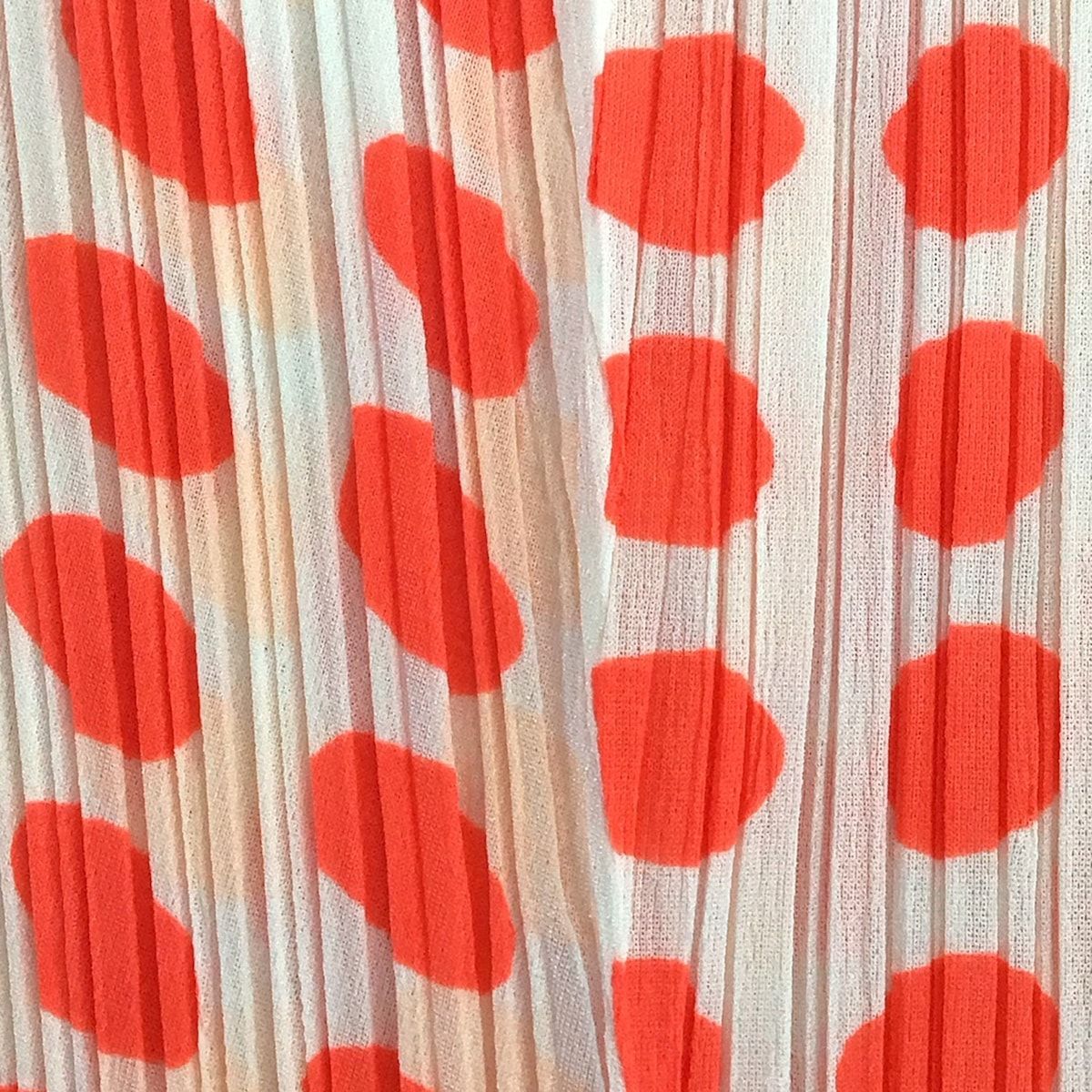 白×ピンク ノースリーブ