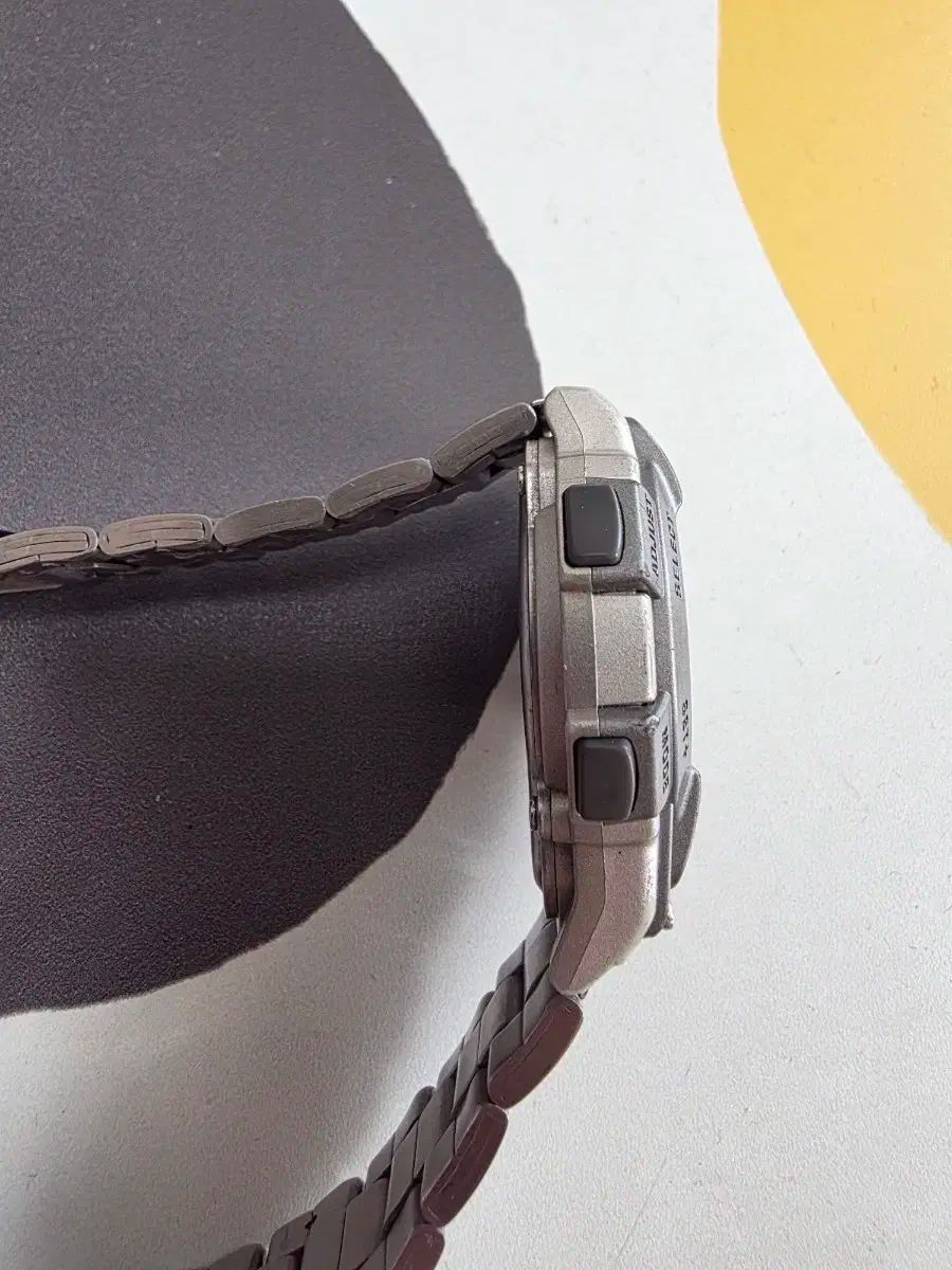  CASIO AQ 150 W アナデジ ヴィンテージ 時計 金属ベルト 時計