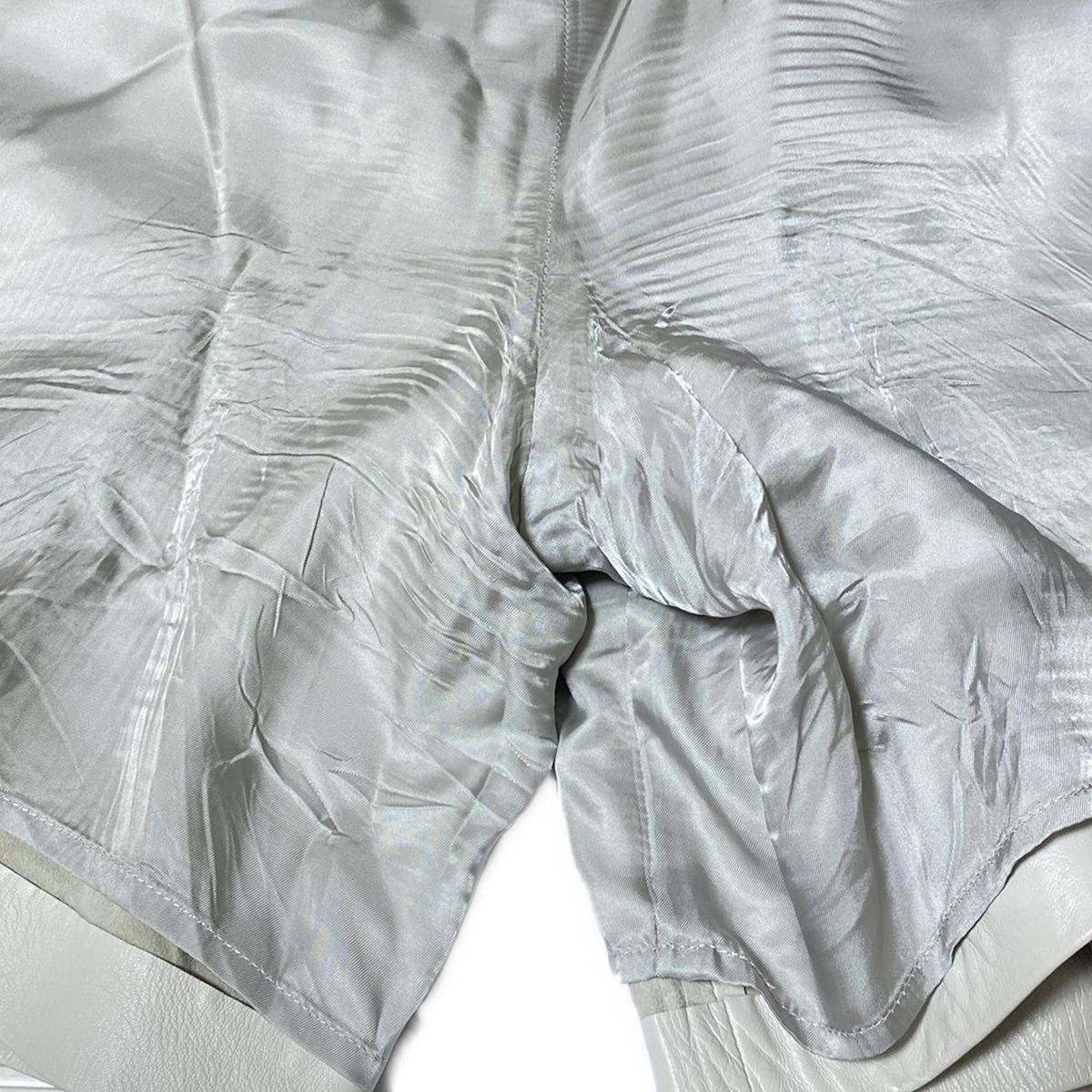  ebure エブール ハーフパンツ サイズ36 S レディース - ベージュ レザー ショートパンツ ハーフパンツ パンツ