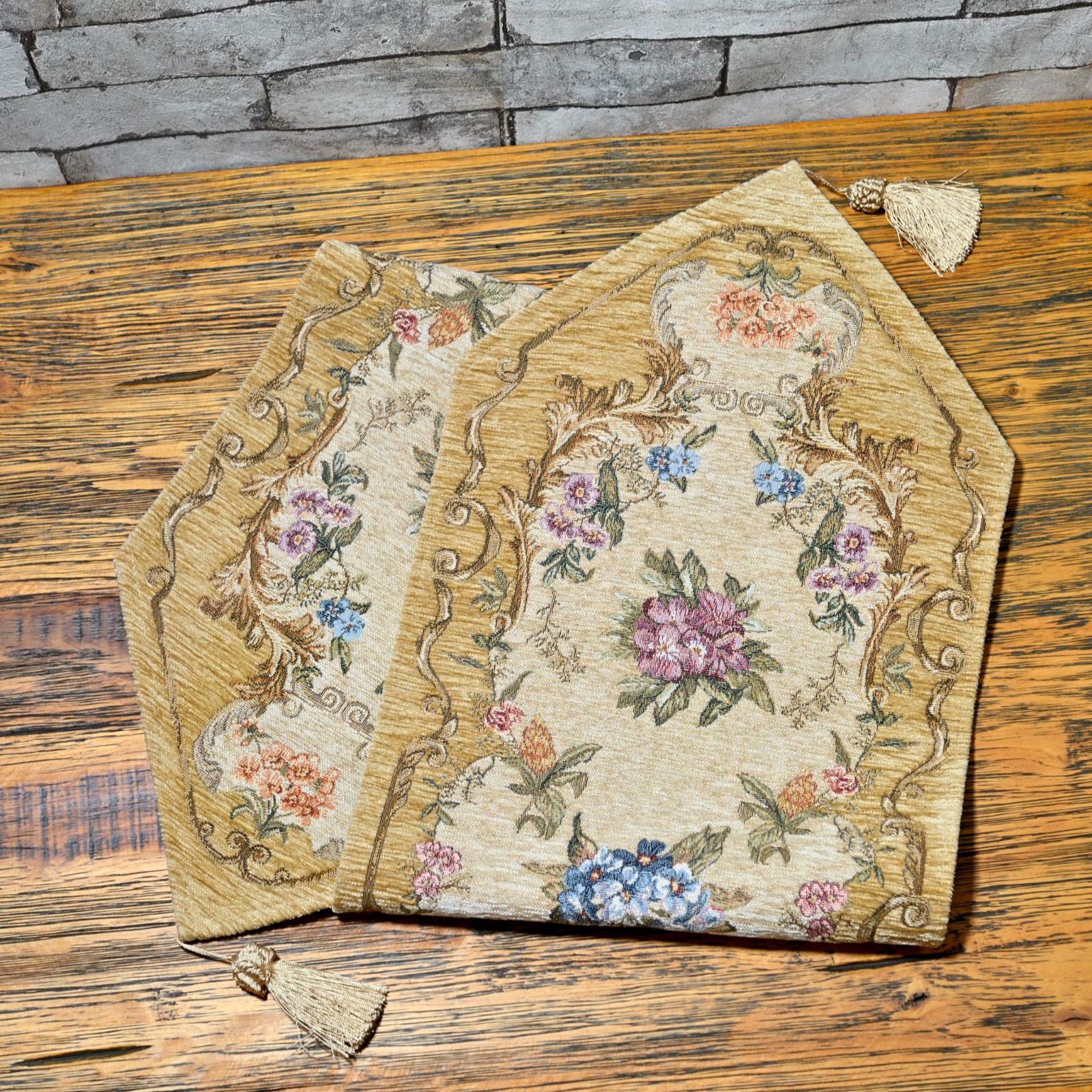 ベルギー製 ゴブラン織り タッセル付きテーブルセンターマット RACHEL ベージュ 幅32.5×長さ132 cm