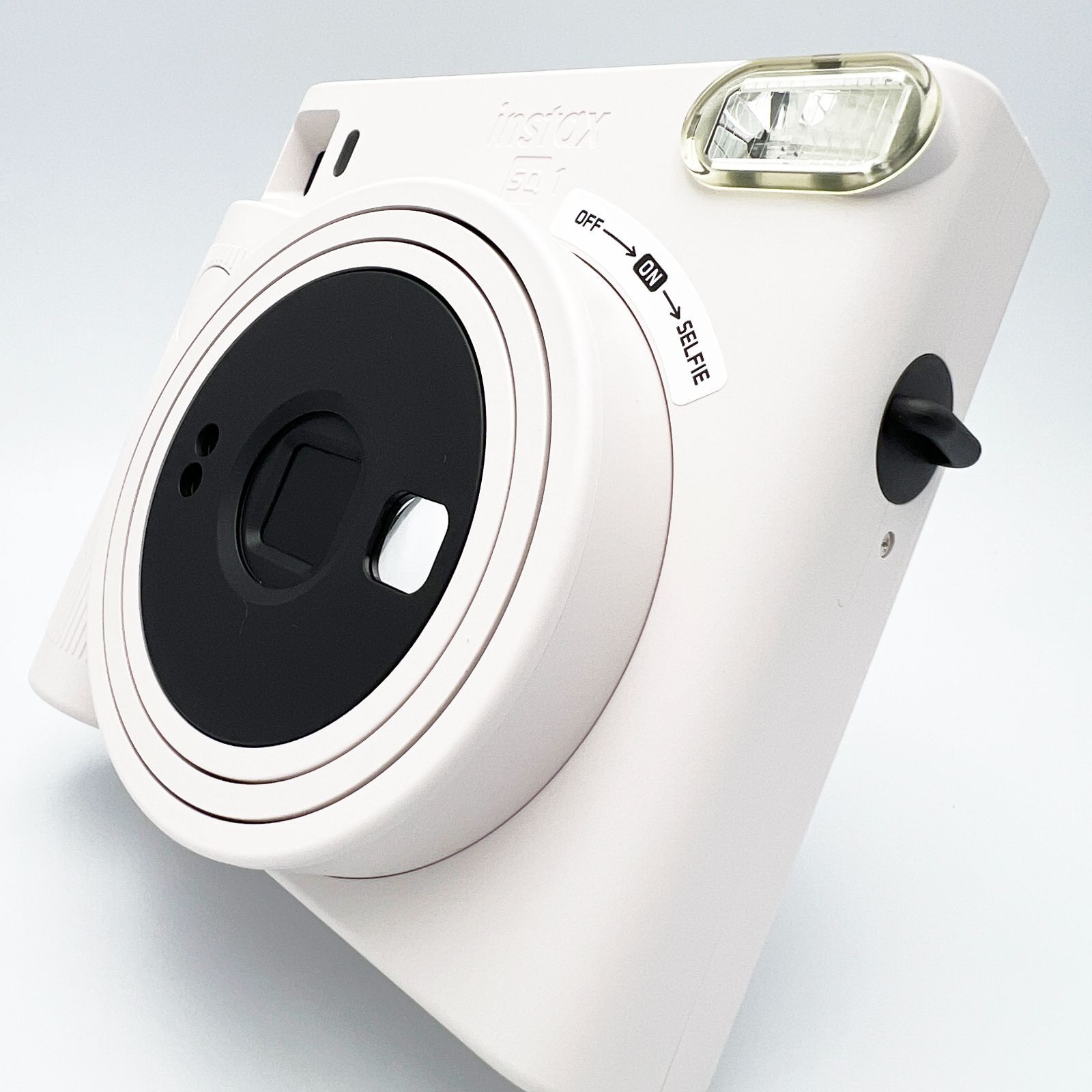 チェキ ホワイト