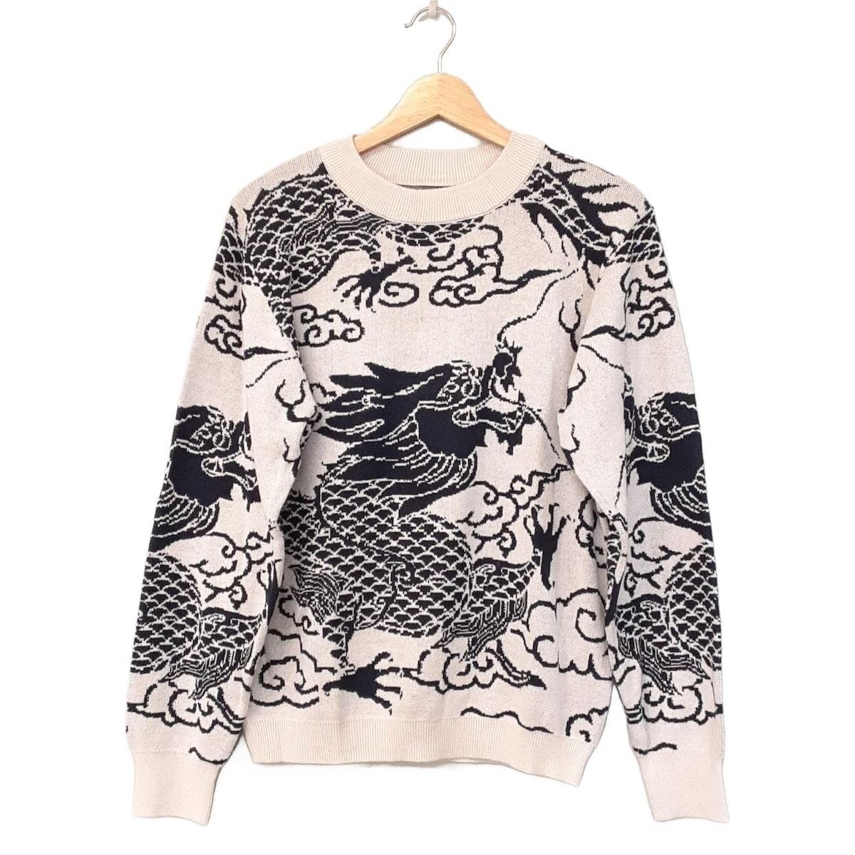 9/25迄【美品】Vivienne ヴィヴィアン 長袖セーター L VIVIENNE TAM(ヴィヴィアンタム) 長袖セーター サイズ38 M レディース