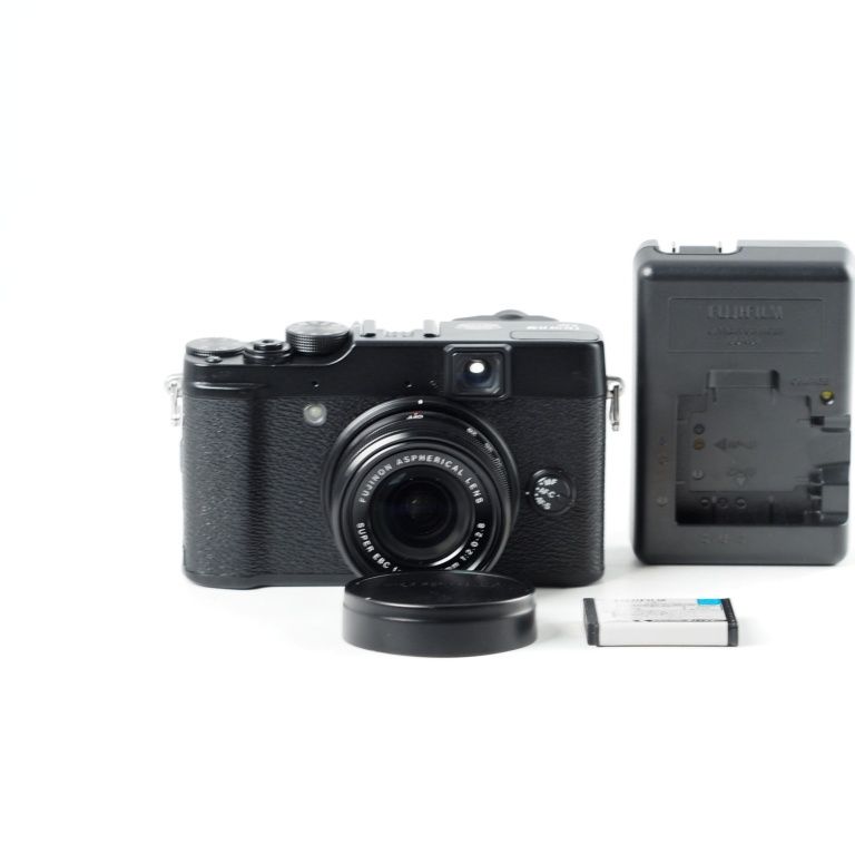 FUJIFILM コンパクトデジタルカメラ X10 FX-X10 ブラック 13890