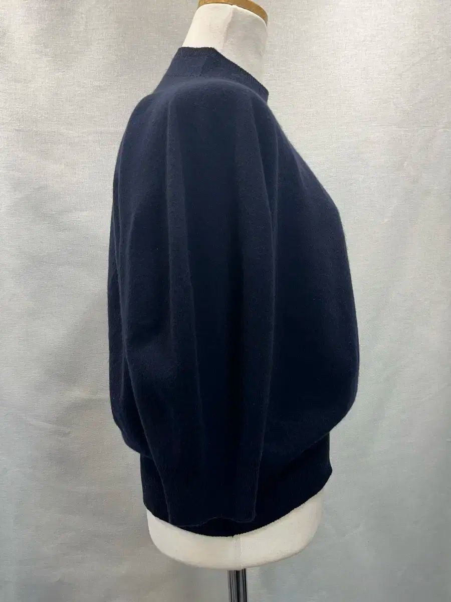 級 eCAS H カシミア ニット サイズ85