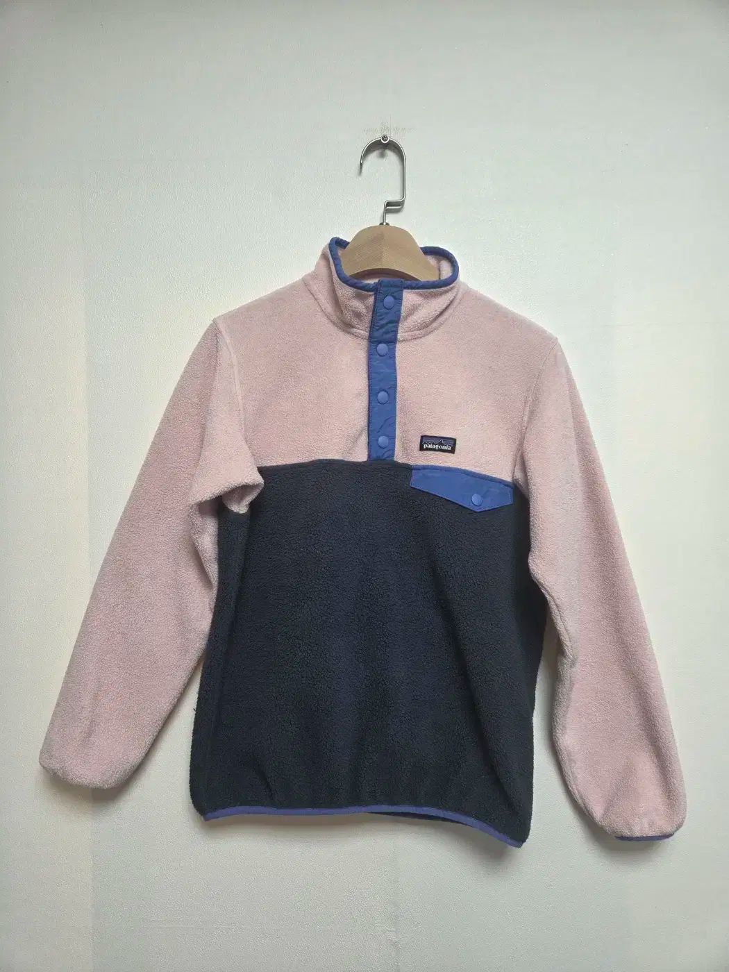 パタゴニア キッズ シンチラ スナップT ピンクアンドネイビー M 10 A