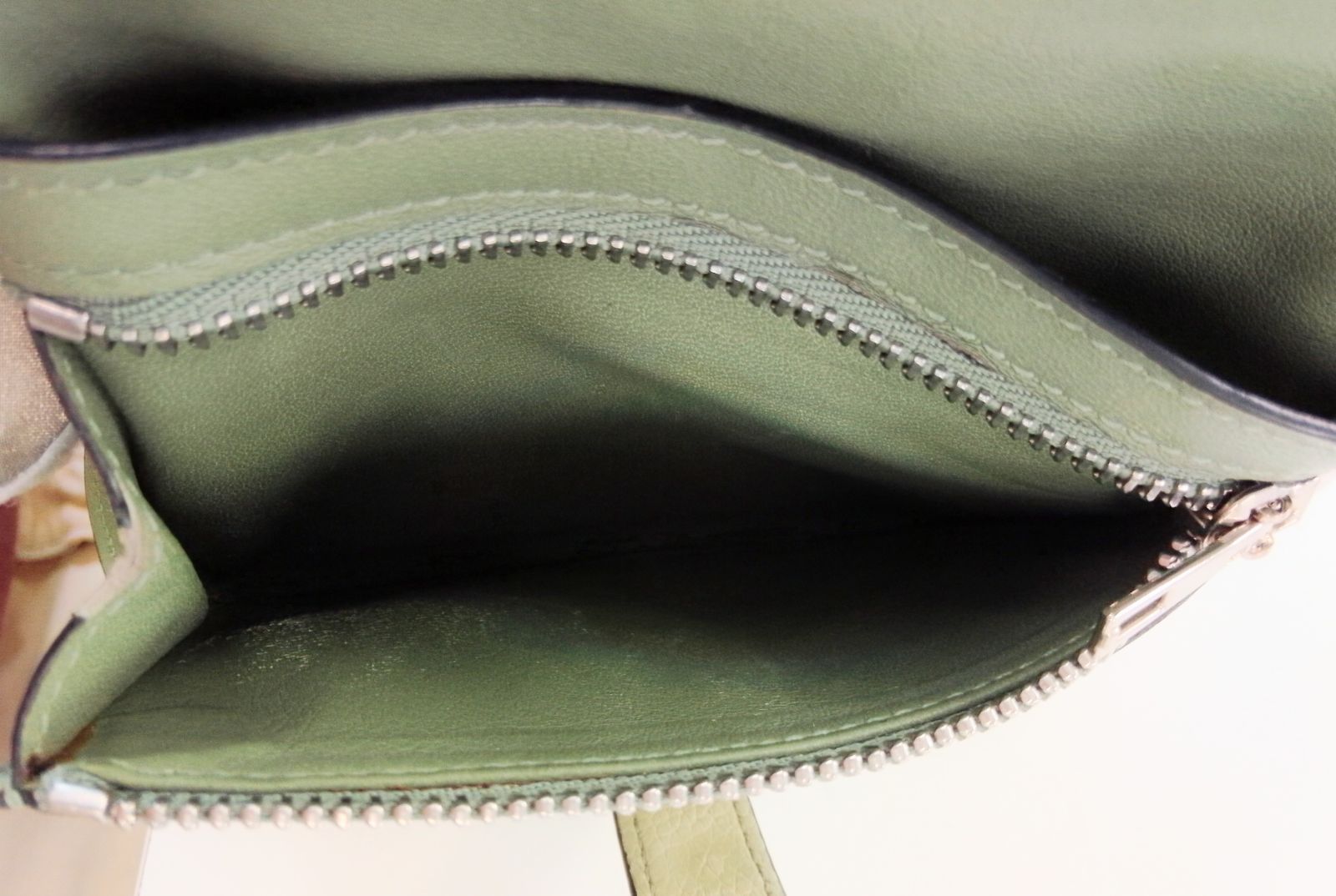  APN 08 ロエベ アナグラム バーティカルウオレット 2つ折り財布 シルバー金具 二つ折り財布 折り財布