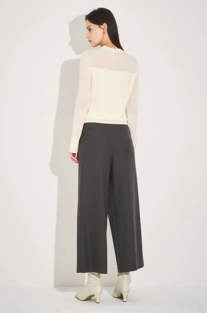 マイン24年 新商品 コンストラクト ニットトップス 90