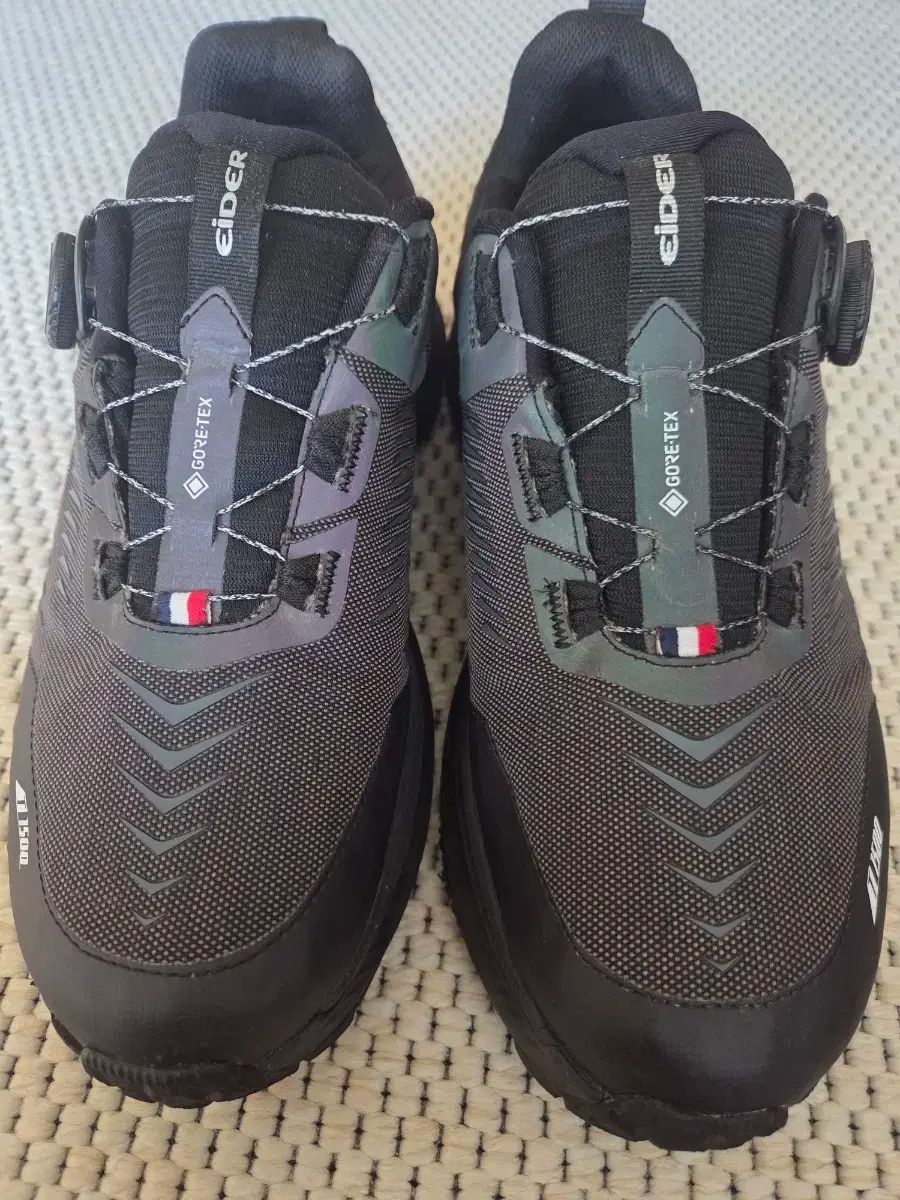 アイダー GORE-TEX トレッキングシューズ 275