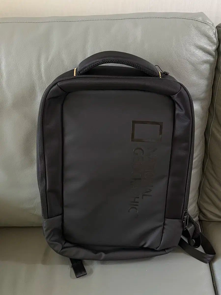 ナショナルジオグラフィック ブラック バックパック