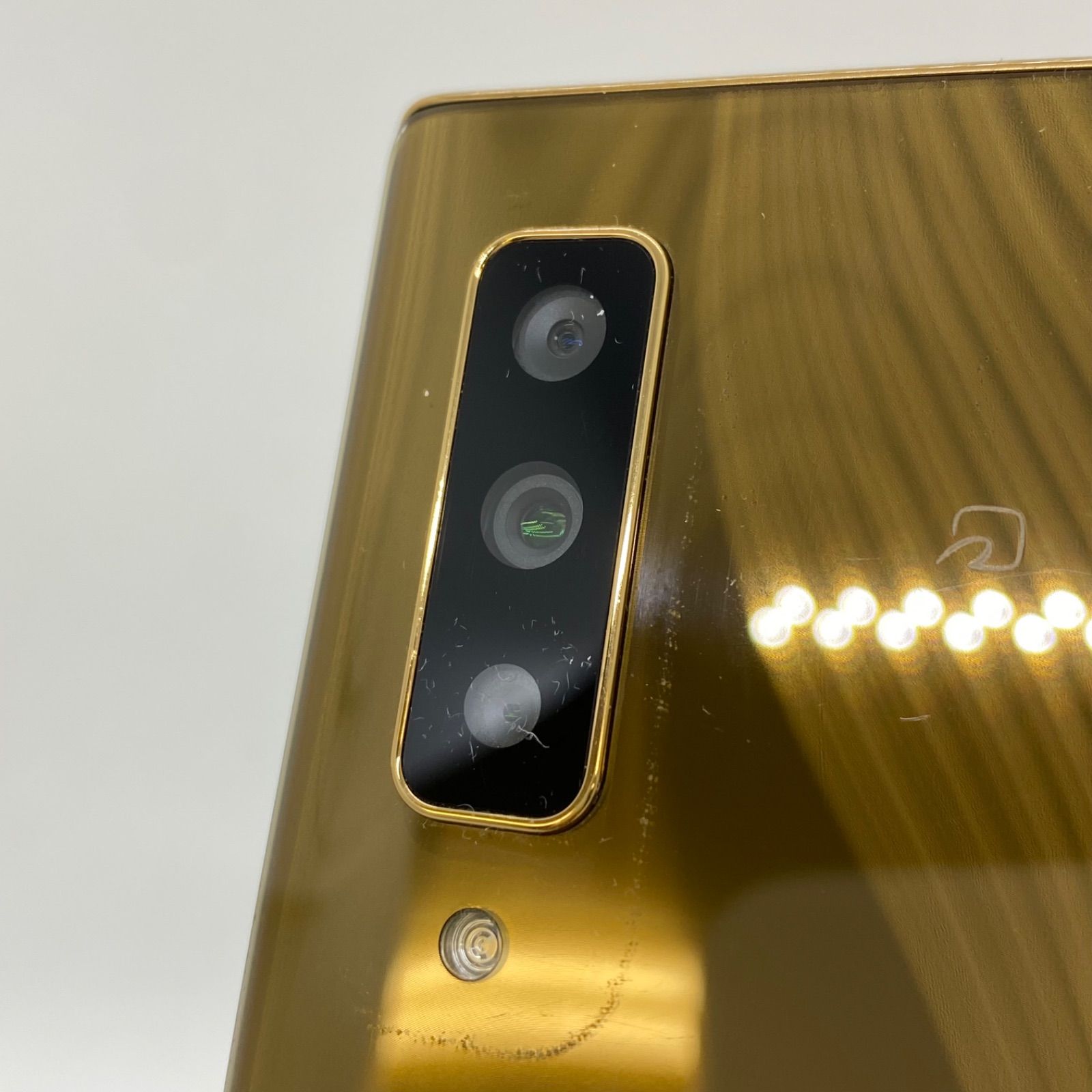 ☆【中古品】docomo arrows NX9 128GB F-52A ゴールド - メルカリ