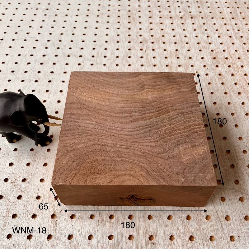 ucf31 セルシオ　30 後期　マルチナビ　ユニット　希少ウッドステッカー付き ucf31 セルシオ 30 後期 マルチナビ ユニット 希少ウッドステッカー付き