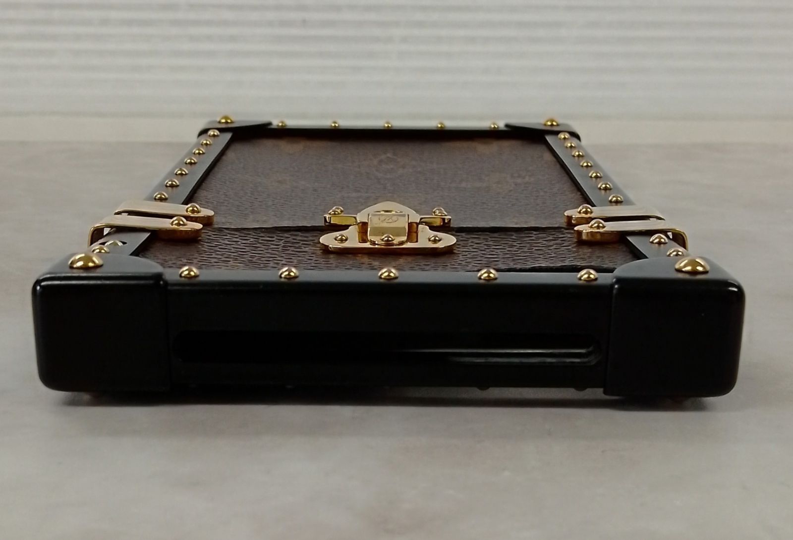 ANY19 ルイヴィトン 極美品 モノグラム アイトランク SE3対応 7/8/SE2