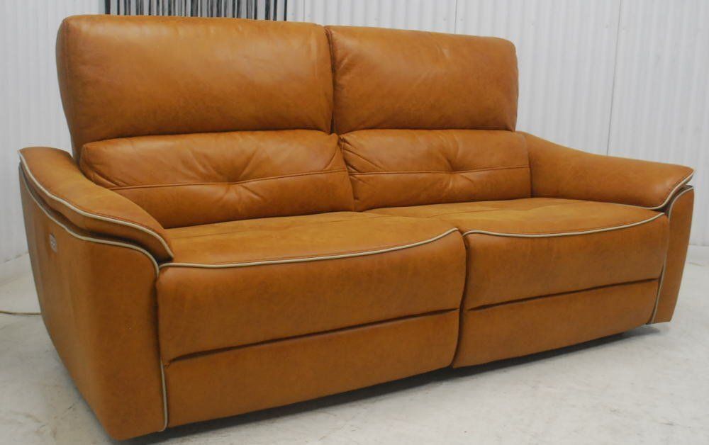 キャメル 寛ぎ空間