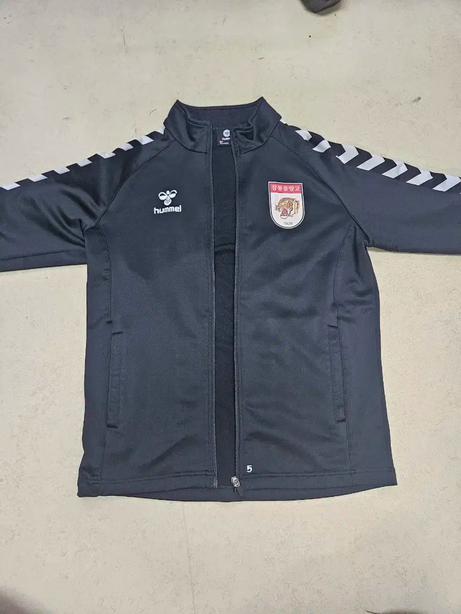 SS級 江陵中央高校 サッカー部 トレーニングウェア XL