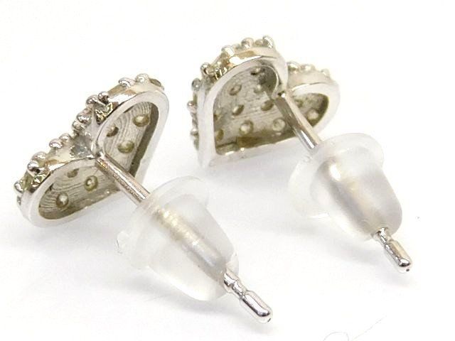 K 18 ダイヤ 2つ合計0.22 ct ホワイトゴールド 0.8 g ハート ピアス レディース 7 J