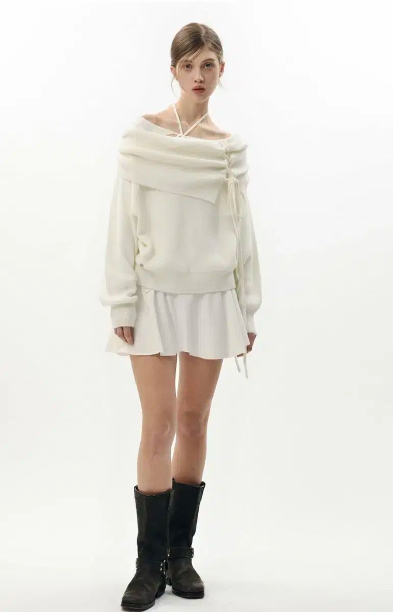 ペインオアプレジャー オフショルダーニット 白