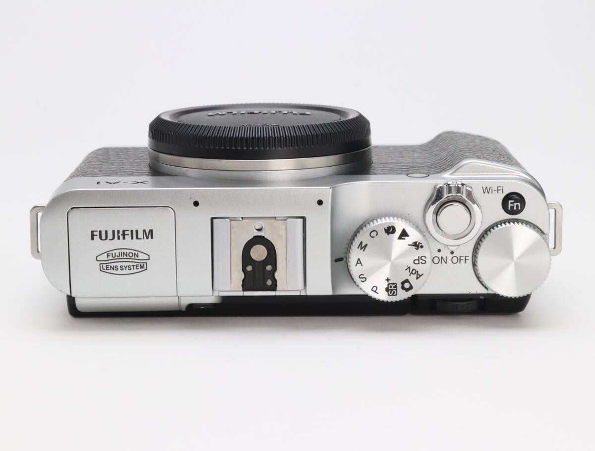 B- (並品) FUJIFILM 富士フイルム X-A1 シルバー XC 16-50mm F3.5-5.6