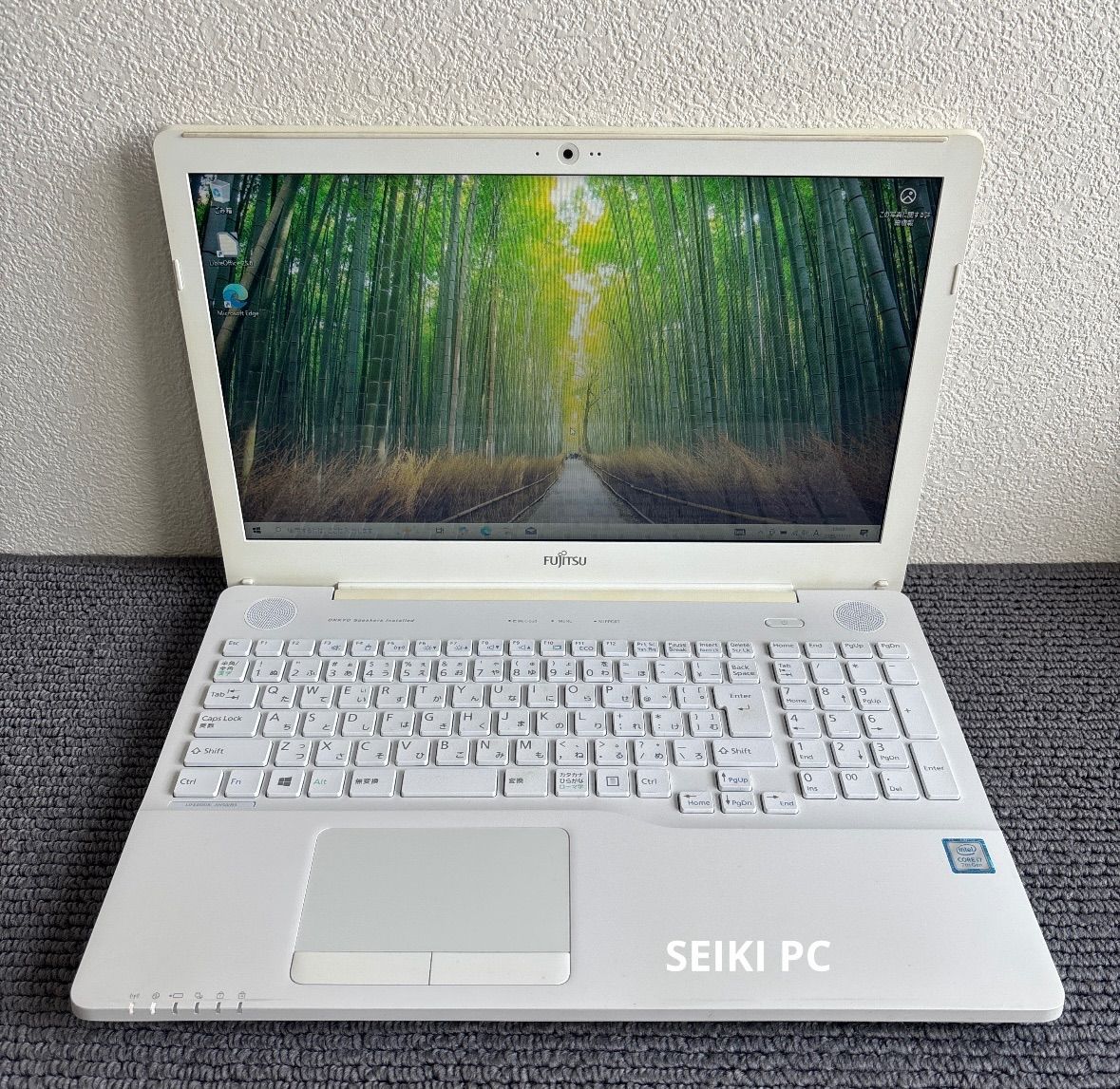 富士通lifebook AH 50 B 3 i 7-7700 HQ メモリ4 GB HDD 500 Win 10