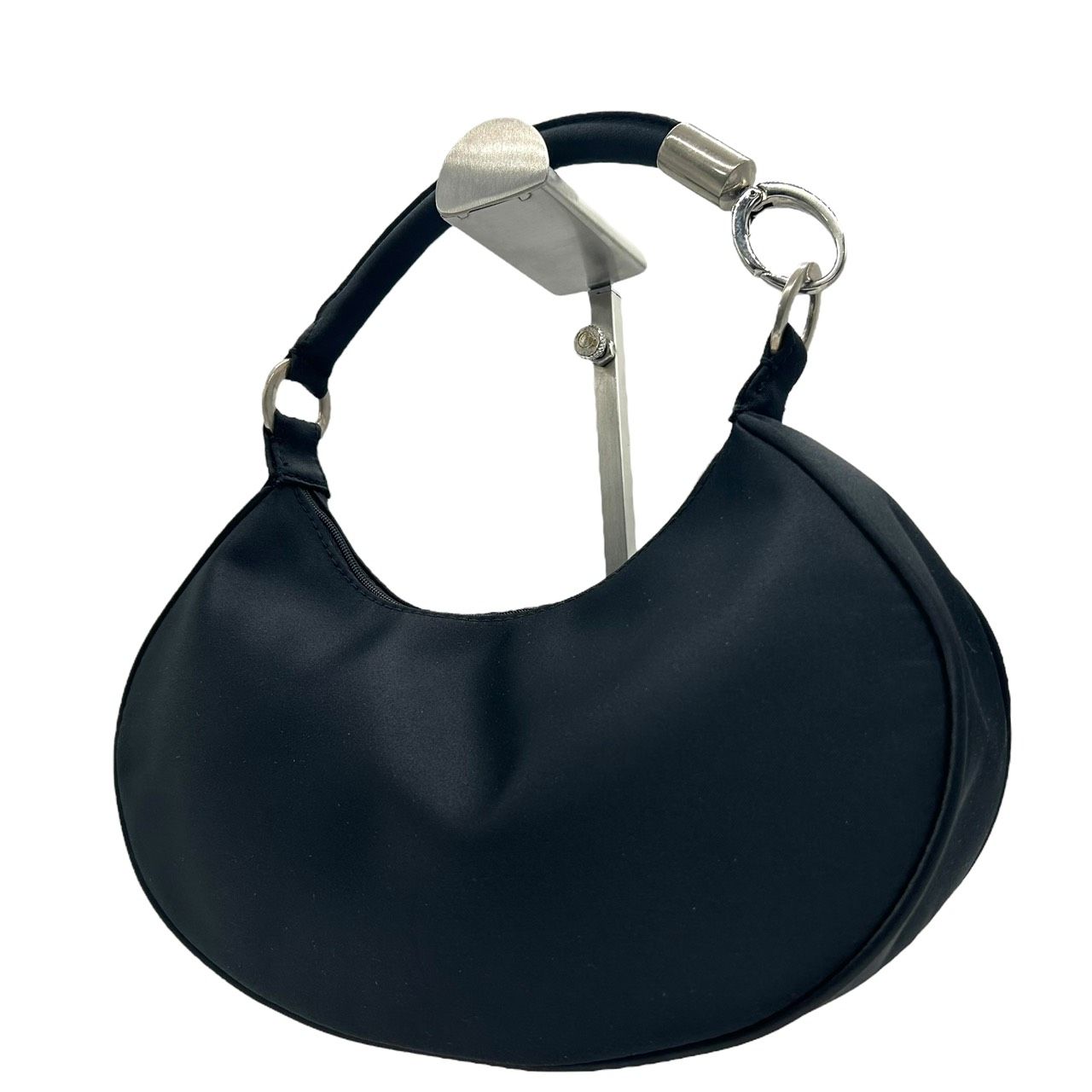 新品同様 ジョルジオアルマーニ GIORGIO ARMANI ホーボーバッグ 新品同様 ジョルジオアルマーニ GIORGIO ARMANI ホーボーバッグ