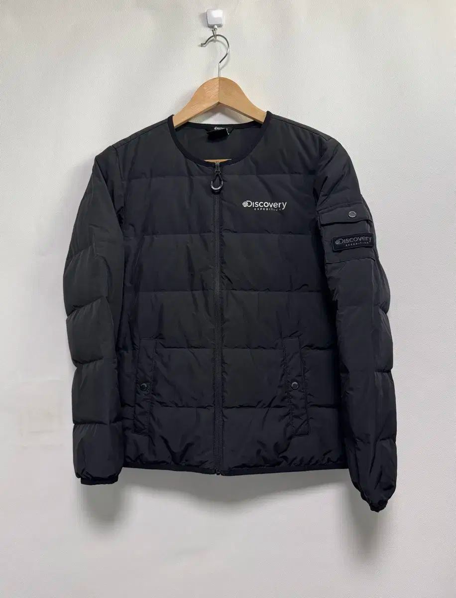 DISCOVERY 新モデル デザイン ラウンドネック グースダウン 軽量 ダウン 90 ブラック レディース