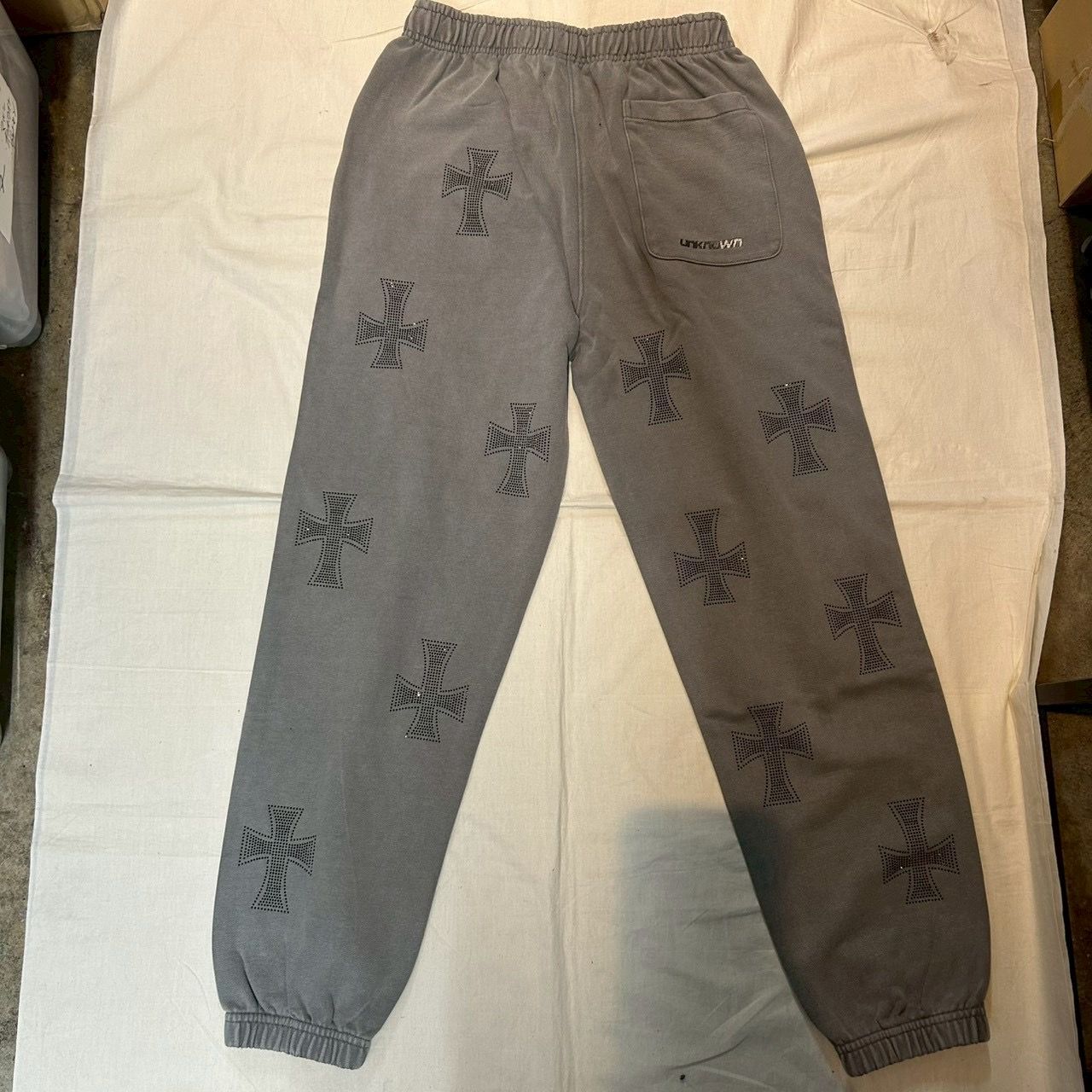 WASH GREY×BLACK CROSS JOGGER Unknown London