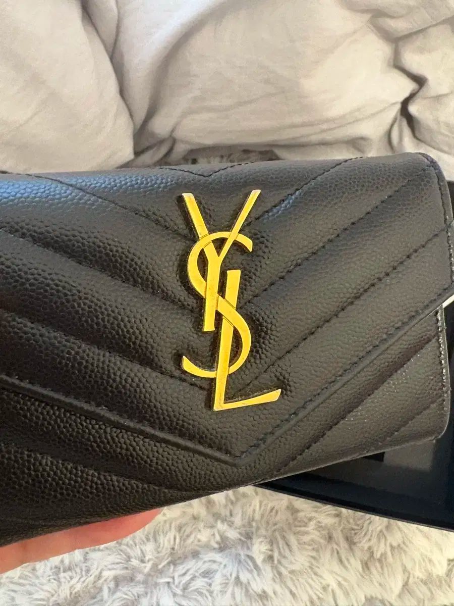  YVES SAINT LAURENT イヴ サンローラン マトラッセ ENVELOPE エンベロープ カードウォレット ゴールド 長財布 小物