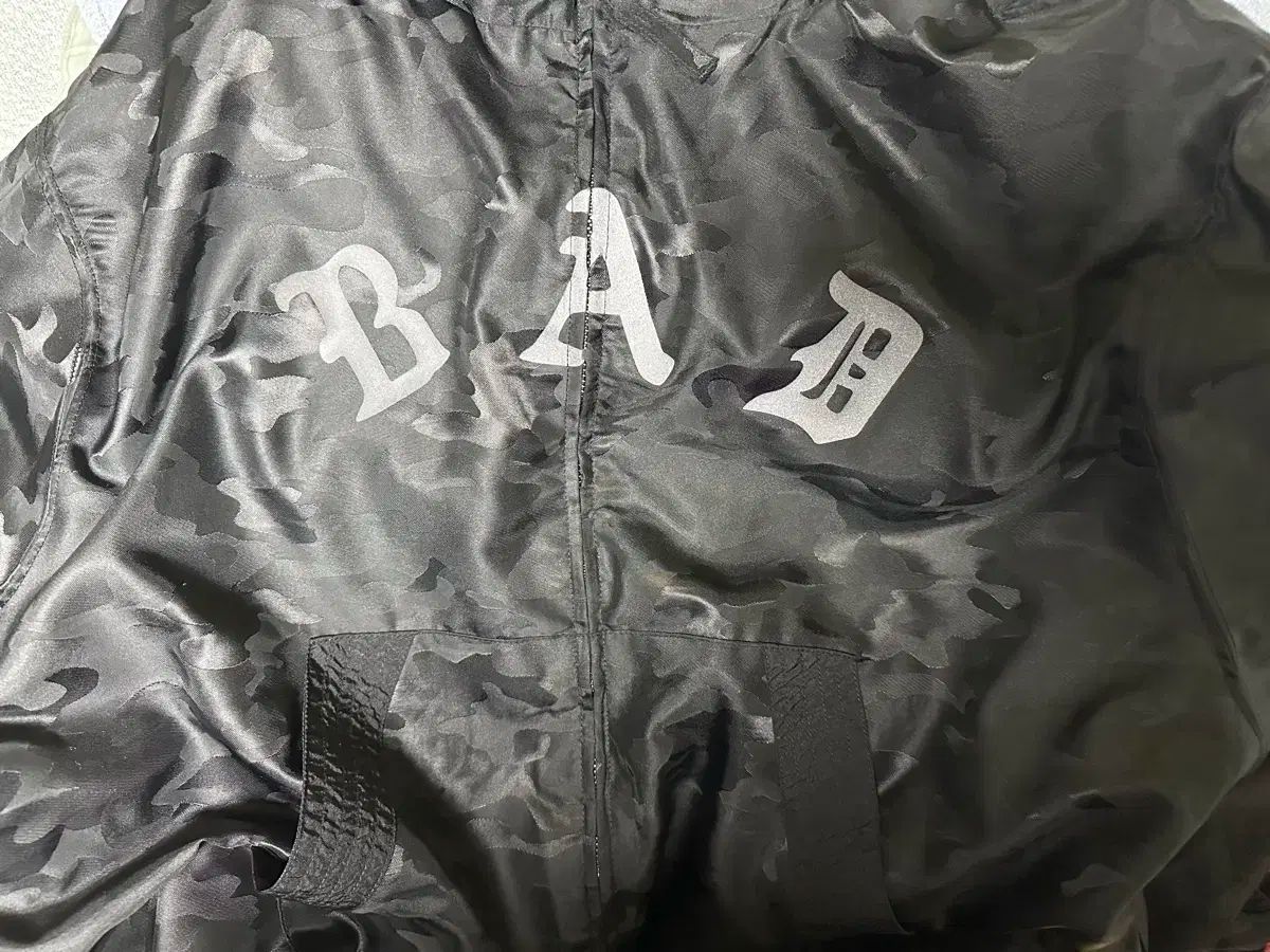  バッドブラッド ナイロン フード ジップアップ ブラックカモ パーカー トップス