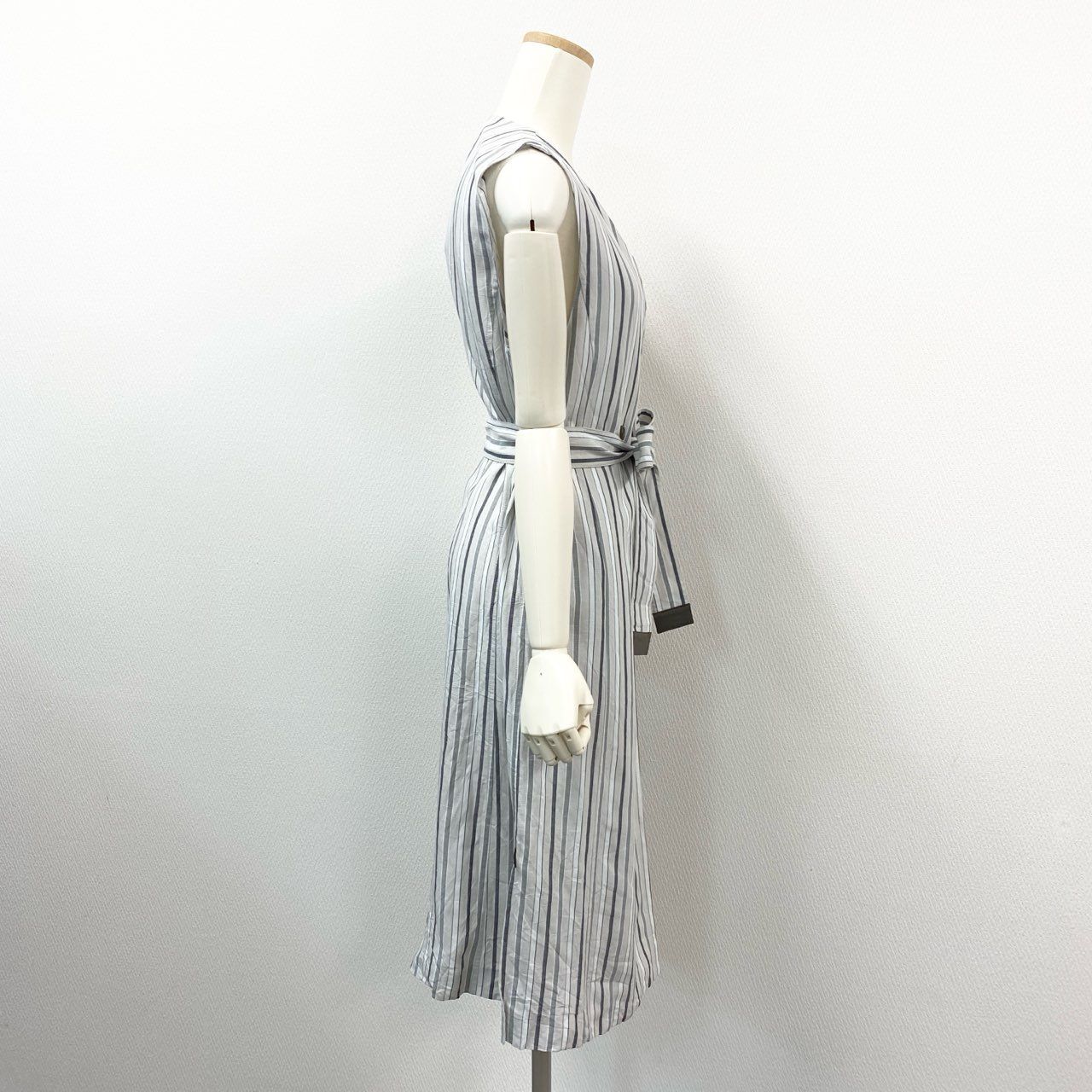 38 ホワイトグレー