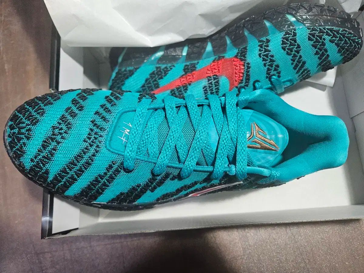 HF 2794-300 NIKE JA 3 EP ターボ グリーン 260 300 mm 新