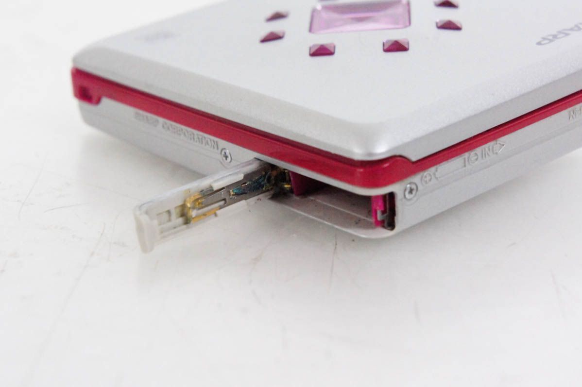 新品　SHARP MD-ST700-P ポータブルMDプレイヤー 中古】SHARPシャープ ポータブルMDプレーヤー MDLP対応 MD-ST700 MDLP