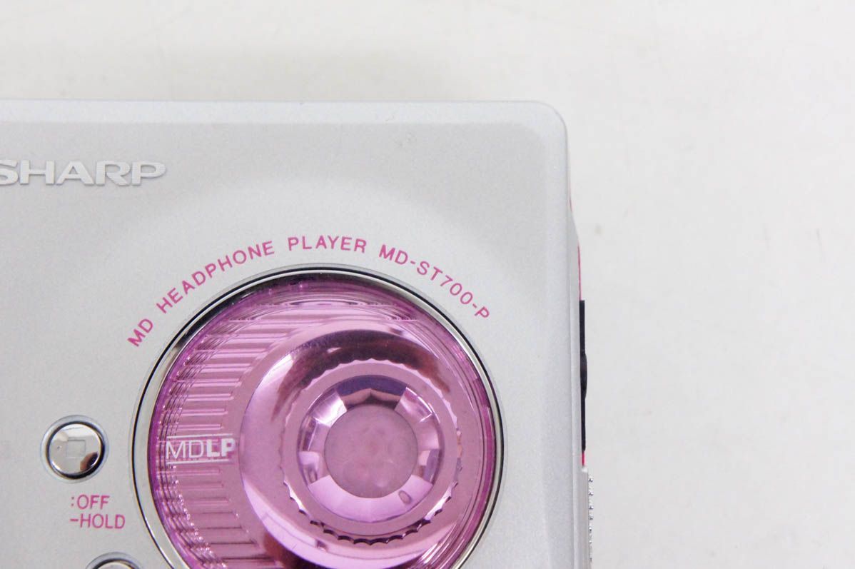 中古】SHARPシャープ ポータブルMDプレーヤー MDLP対応 MD-ST700 MDLP