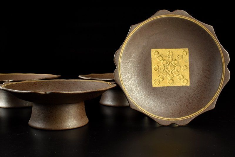 蔵C 8921 n 輪花 金彩菊花文 高足向付 九客