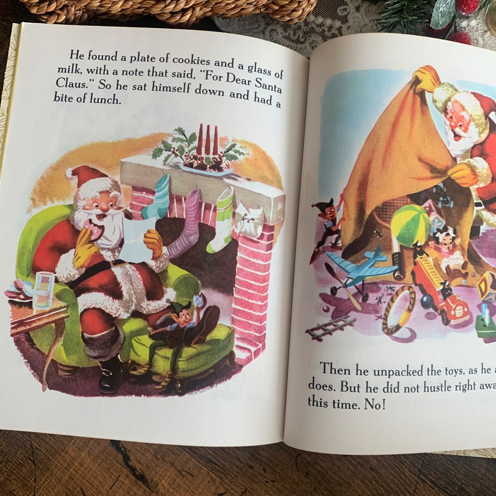 ヴィンテージ 絵本 Walt Disney's Santa's Toy Shop 1981年 児童書