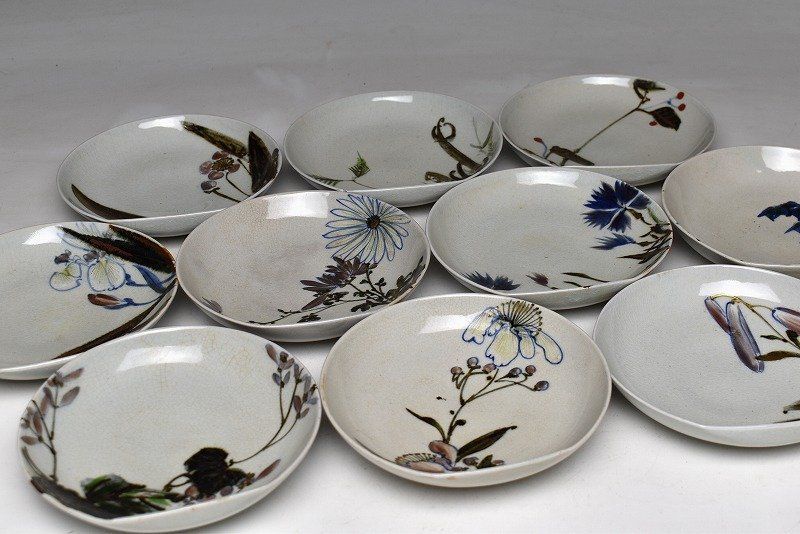 蔵C 6862 b 仁清窯 色絵金彩 絵替 草花文 小皿 銘々皿 十客