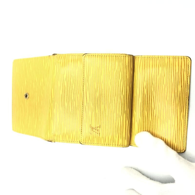 VUITTON ポルトモネ