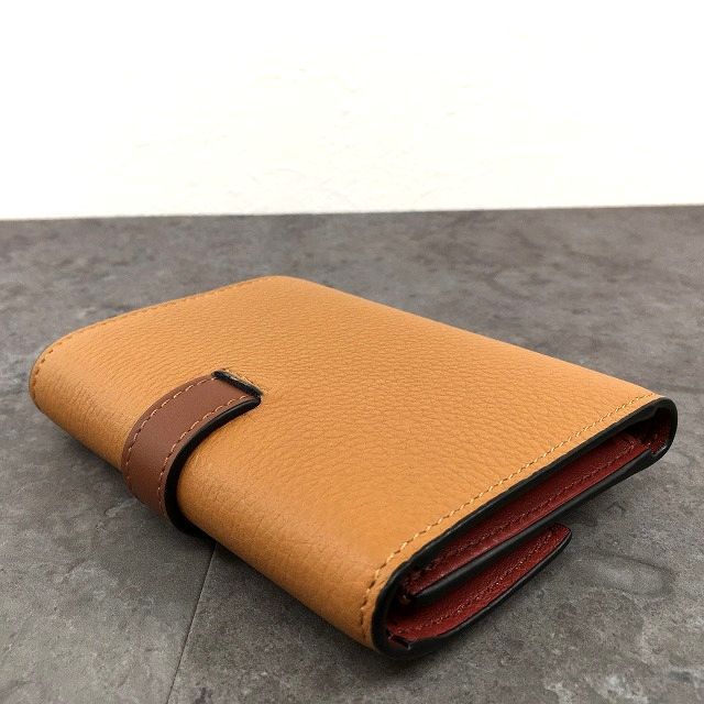 コンパクトウォレット