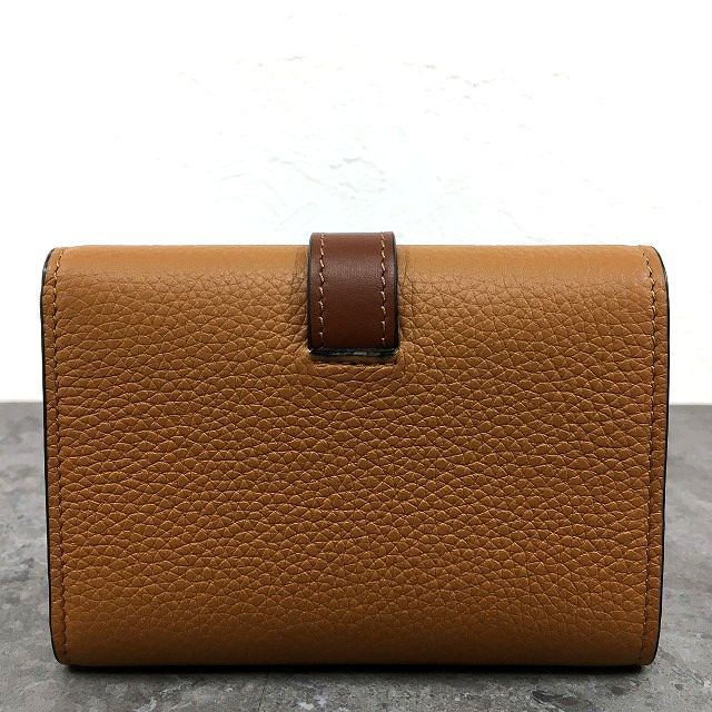  み LOEWE コンパクトウォレット ブラウン レザー 三つ折り財布 アナグラム 財布 231 折り財布 小物